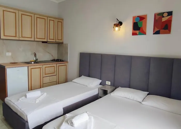 Duka Guest house Himare