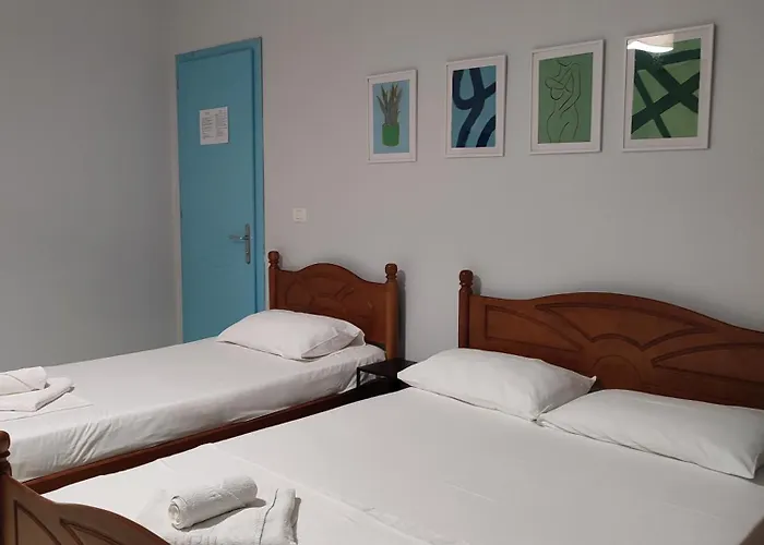 Duka Guest house Himare