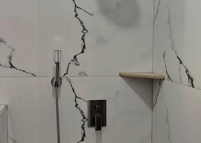 Duka Guest house Himare